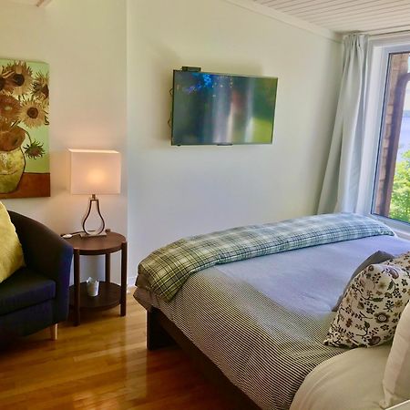 Auberge Tom B&B Chelsea Extérieur photo