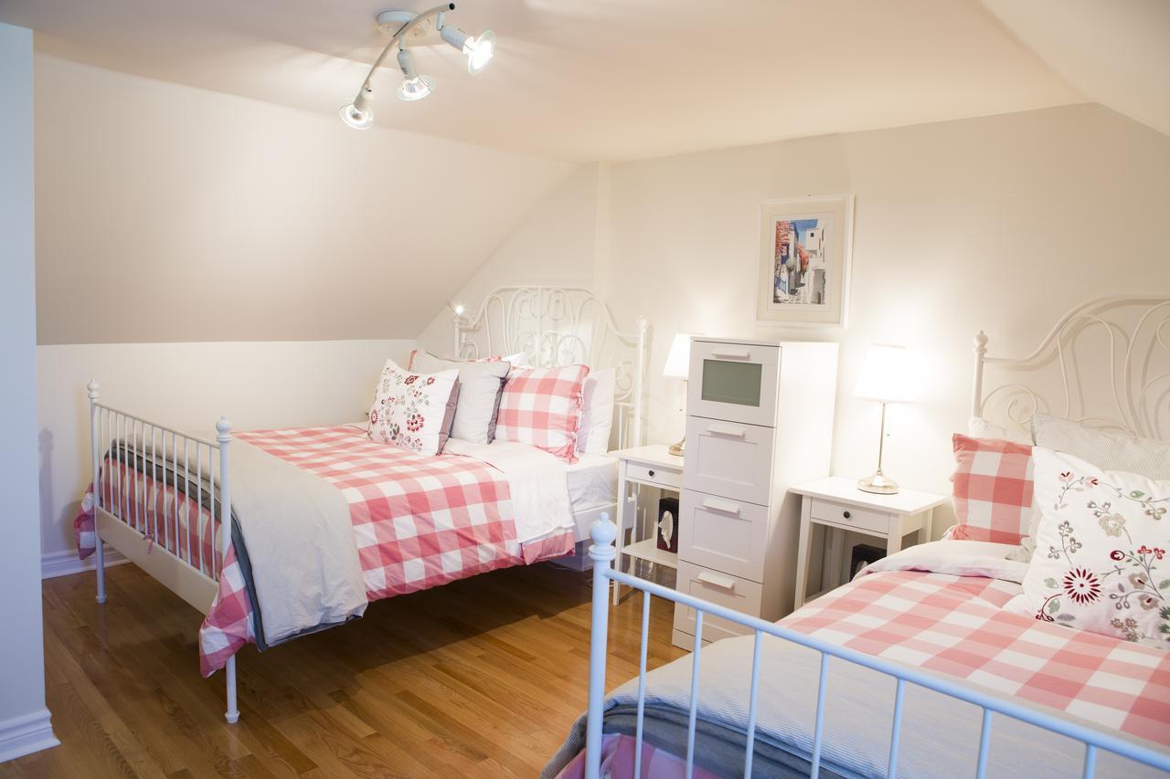 Auberge Tom B&B Chelsea Extérieur photo